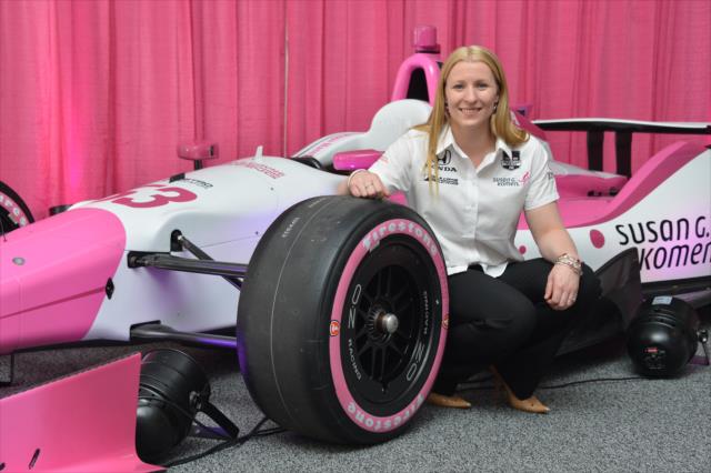 View Pippa Mann joins Dale Coyne Racing - May 1, 2014 Photos